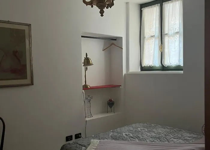 Maison Des Artistes דירה פינרולו